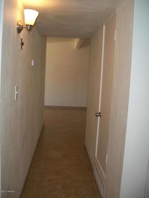 1109 E Macarthur St, Tucson, AZ 85714 photo 9