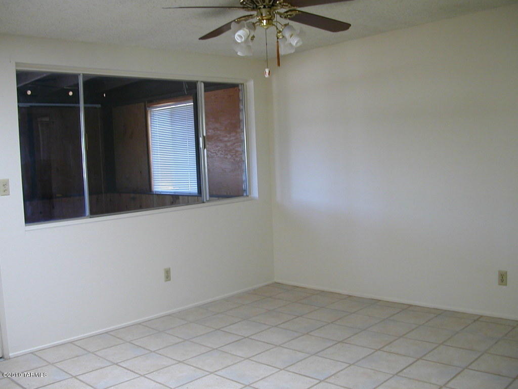 7331 E 33rd St, Tucson, AZ 85710 photo 7