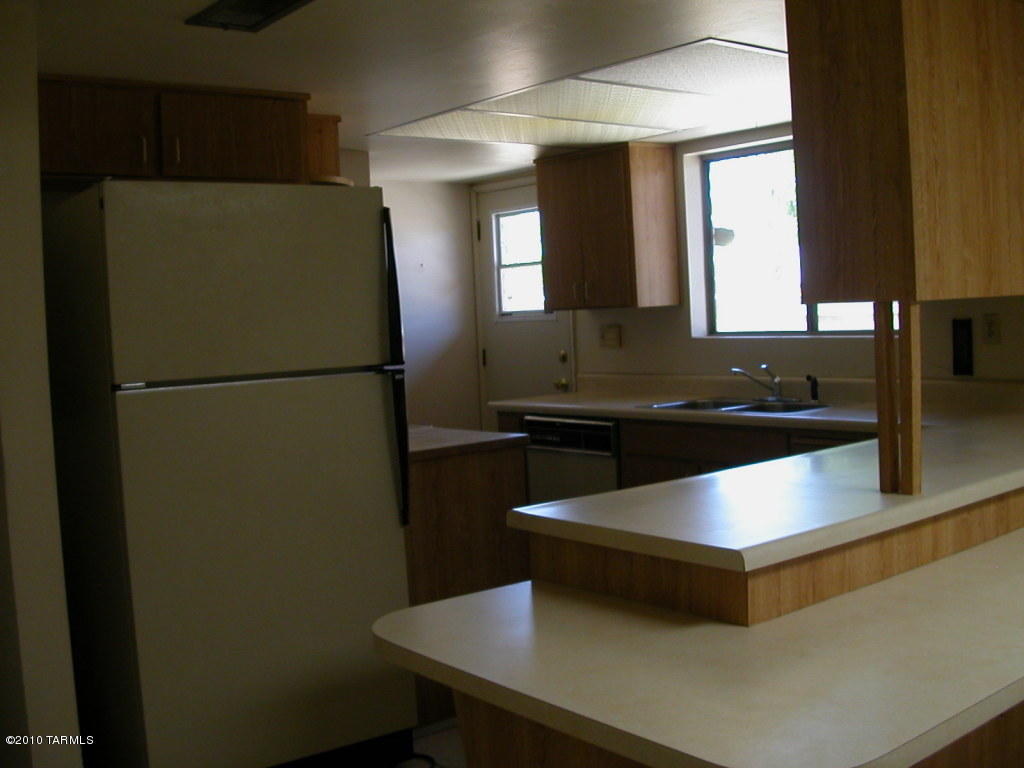 7331 E 33rd St, Tucson, AZ 85710 photo 5