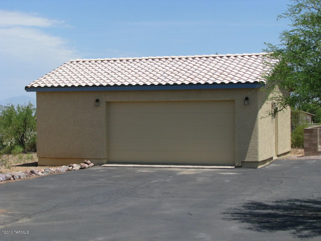 2841 E Wetstones, Vail, AZ 85641 photo 13