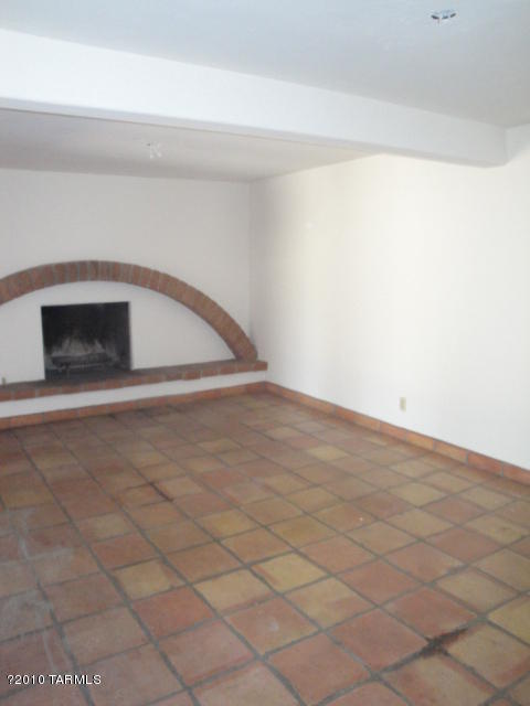 8755 E Bears Path, Tucson, AZ 85749 photo 6