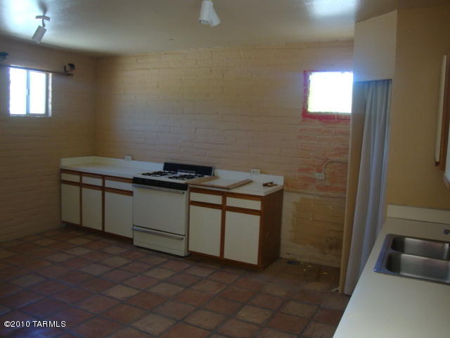 8755 E Bears Path, Tucson, AZ 85749 photo 12