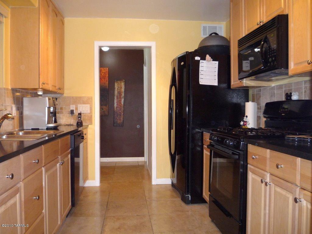 5357 E 19th St, Tucson, AZ 85711 photo 3