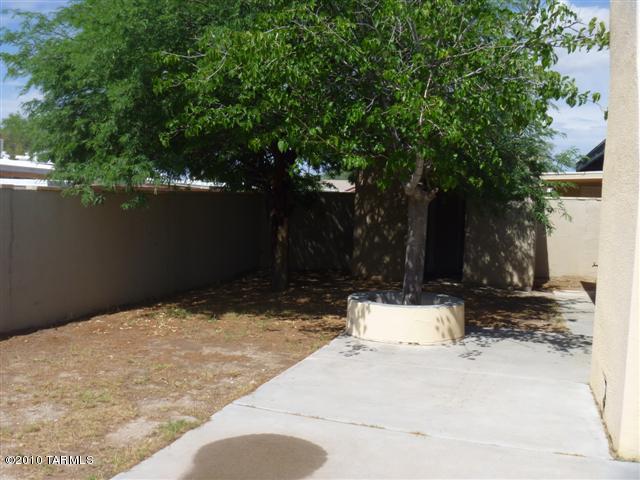 1128 E Garden Loop, Tucson, AZ 85706 photo 18