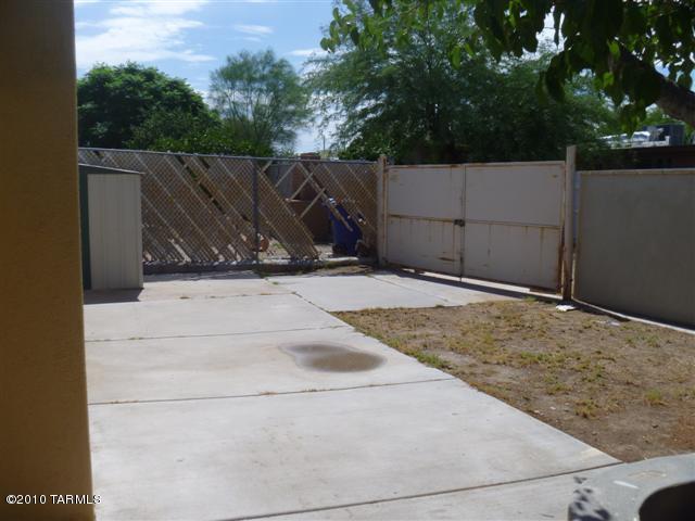 1128 E Garden Loop, Tucson, AZ 85706 photo 17