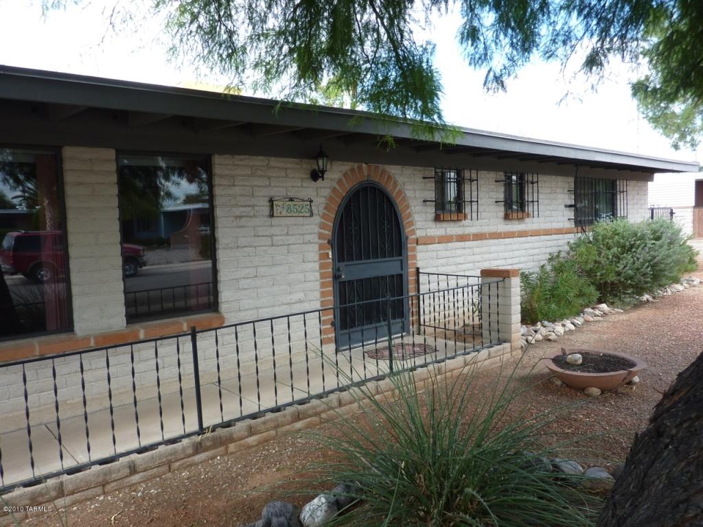 8525 E 20th St, Tucson, AZ 85710 photo 14