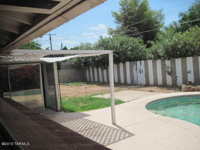 7442 E 20th St S, Tucson, AZ 85710 photo 3
