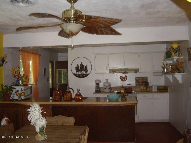86785 E Cedar Crst, Mammoth, AZ 85618 photo 10