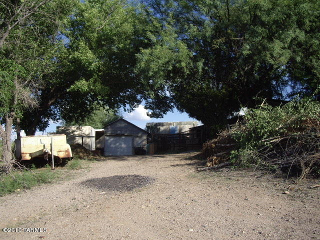 86785 E Cedar Crst, Mammoth, AZ 85618 photo 11