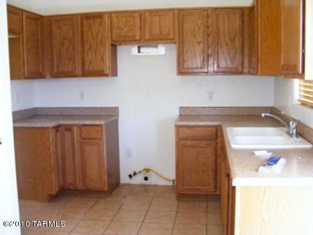 3710 E Drexel Mnr, Tucson, AZ 85706 photo 6