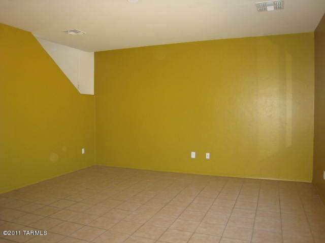 3739 E Drexel Manor Sv Stra E, Tucson, AZ 85706 photo 2