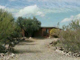 1821 N Hitching Post Rd, Tucson, AZ 85745 photo 1