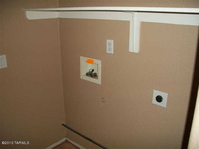 1561 W Bagpipe, Tucson, AZ 85746 photo 21