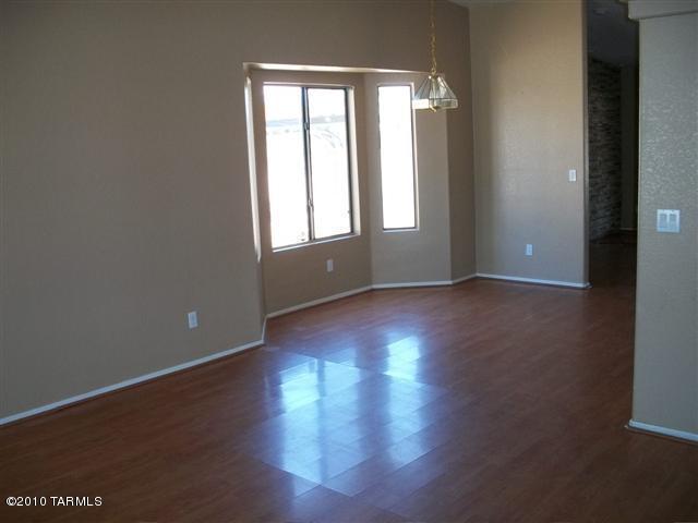 1561 W Bagpipe, Tucson, AZ 85746 photo 3
