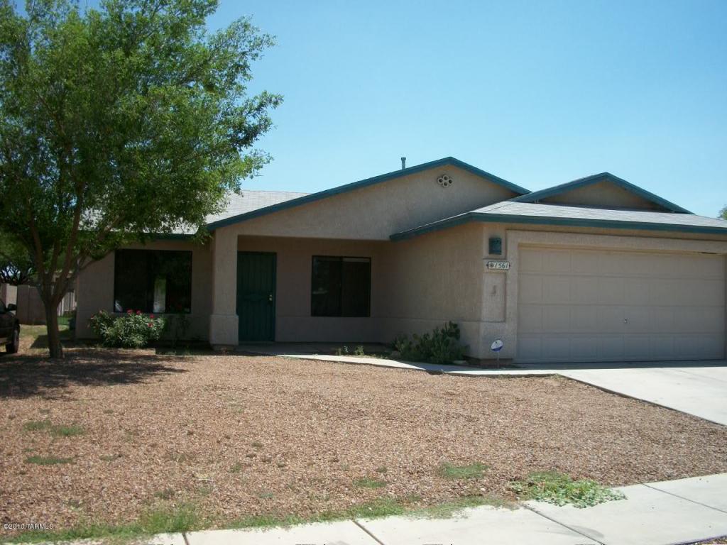 1561 W Bagpipe, Tucson, AZ 85746 photo 1