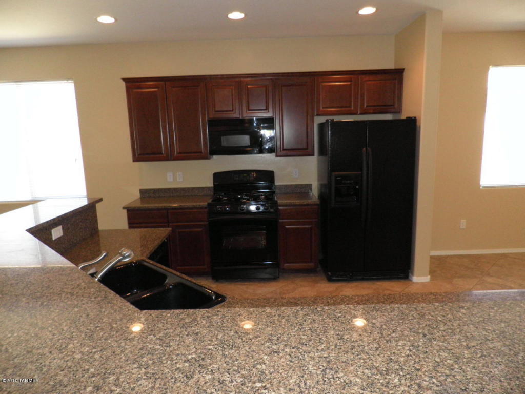 12640 E Nona Ln, Vail, AZ 85641 photo 4