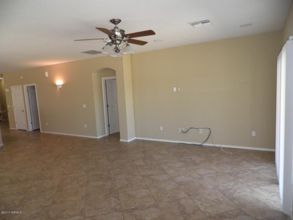 12640 E Nona Ln, Vail, AZ 85641 photo 10