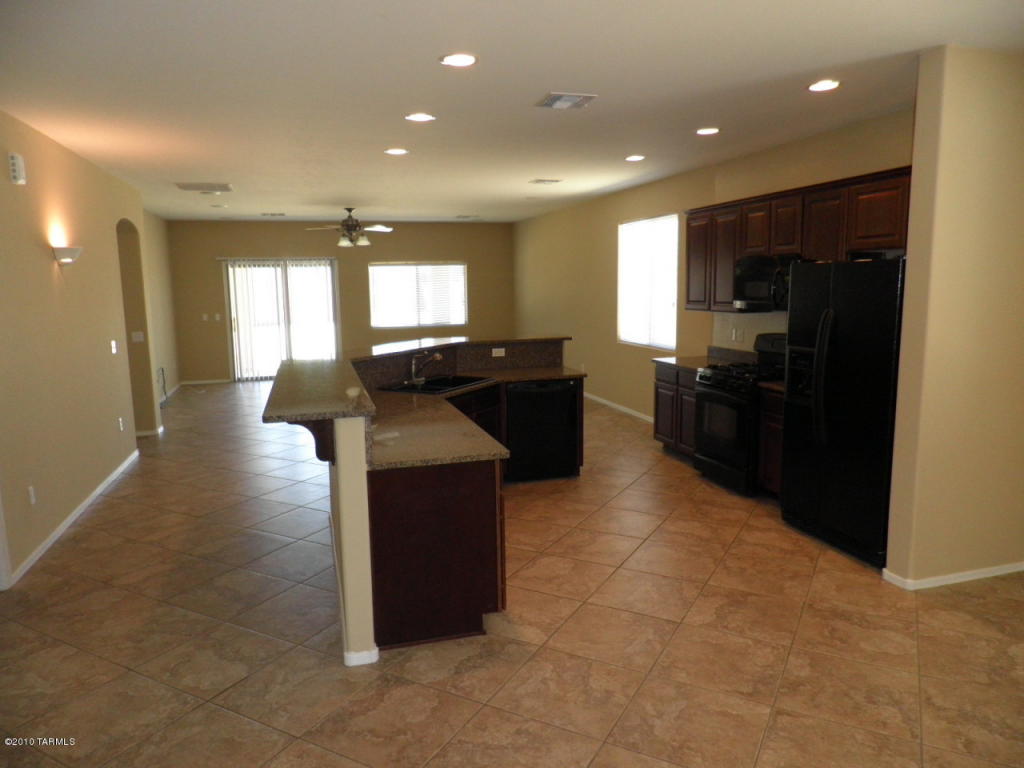 12640 E Nona Ln, Vail, AZ 85641 photo 7