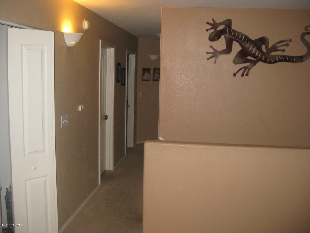 7913 S Sentinal Stone, Tucson, AZ 85756 photo 11