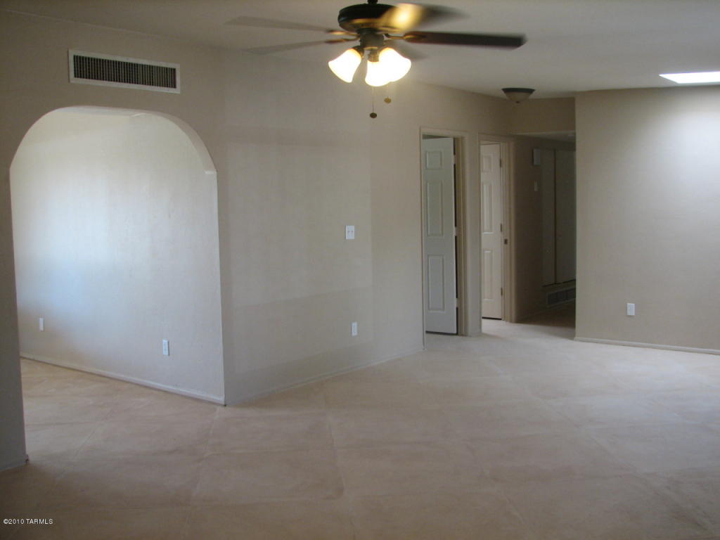 8982 E 5th, Tucson, AZ 85710 photo 3