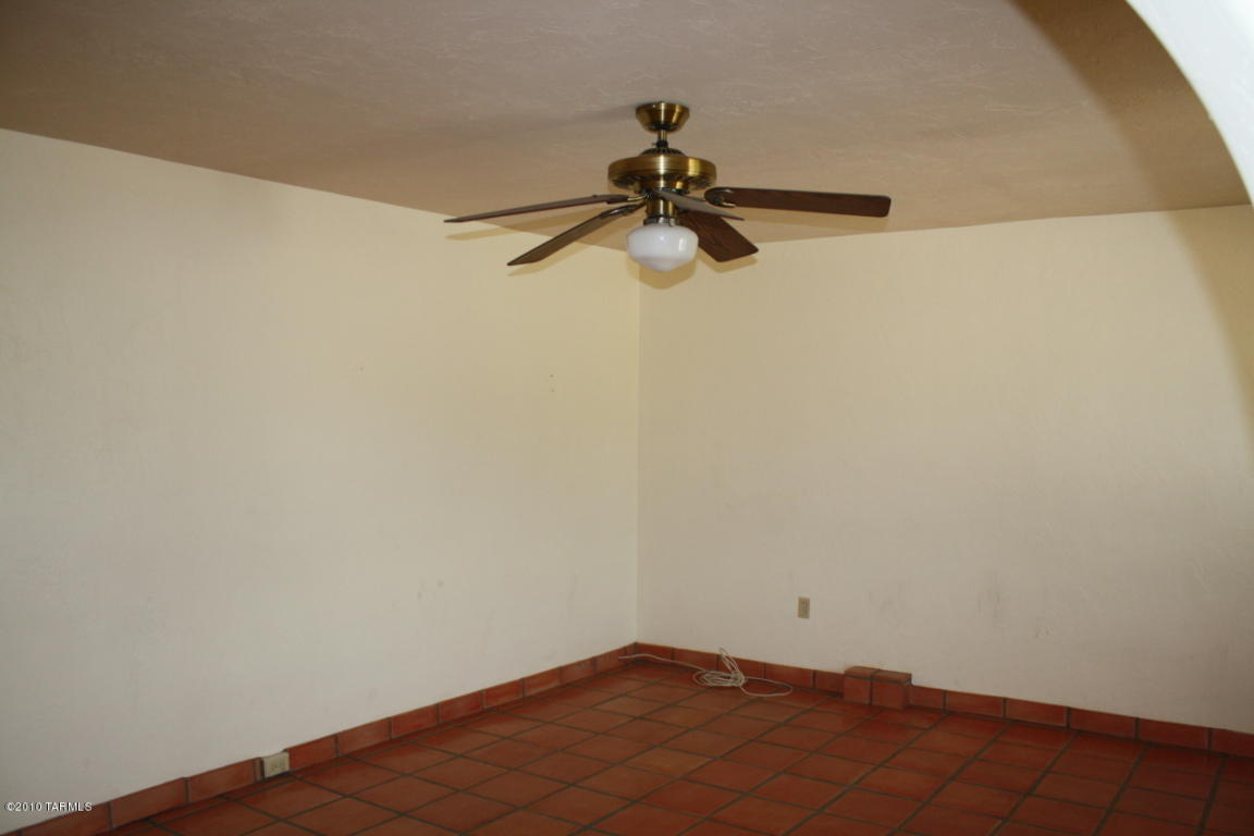 3452 E Willard, Tucson, AZ 85716 photo 4