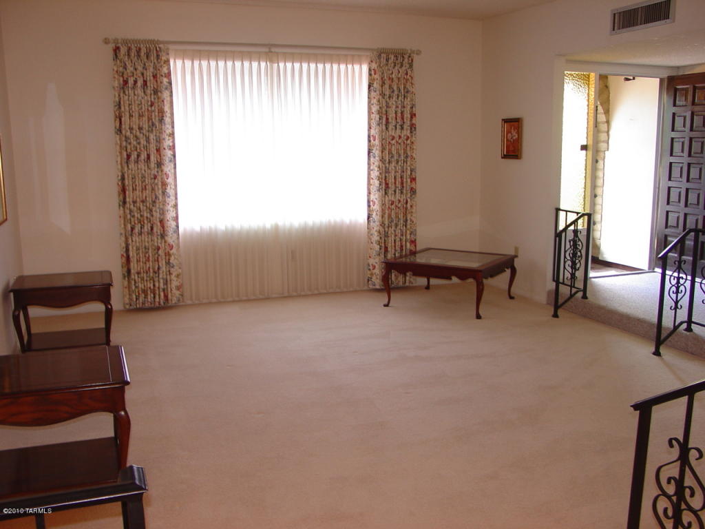 7555 Edison St, Tucson, AZ 85715 photo 5