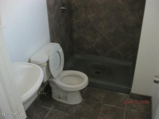 3654 E Shepherd Pl, Tucson, AZ 85713 photo 5