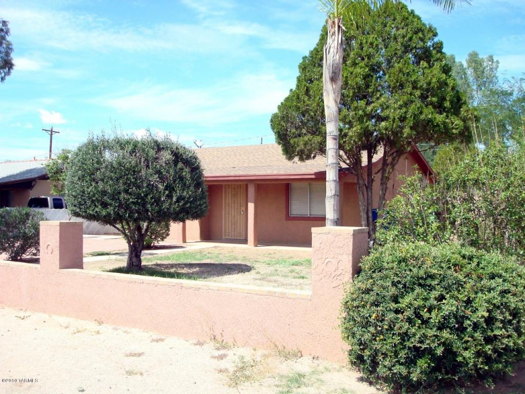3173 E 23rd St, Tucson, AZ 85713 photo 2