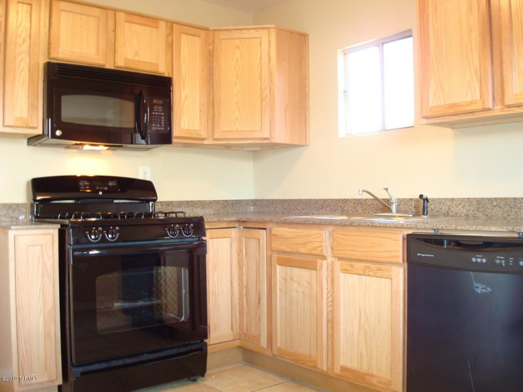 3173 E 23rd St, Tucson, AZ 85713 photo 5