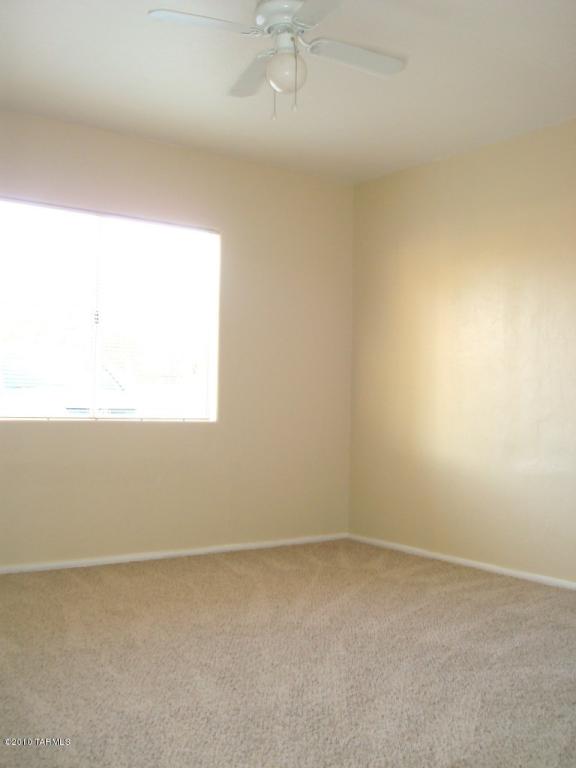 3173 E 23rd St, Tucson, AZ 85713 photo 9