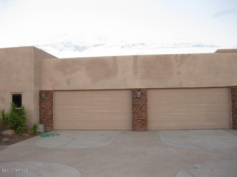 3281 N Wide Loop Dr, Tucson, AZ 85749 photo 3