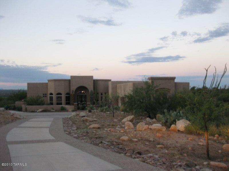 3281 N Wide Loop Dr, Tucson, AZ 85749 photo 1