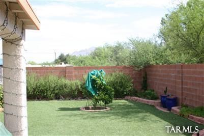 1371 E Mountain Pl, Tucson, AZ 85719 photo 10