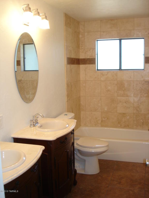 5220 E 7th St, Tucson, AZ 85711 photo 10