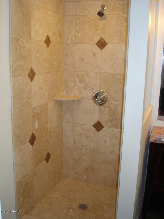 5220 E 7th St, Tucson, AZ 85711 photo 9