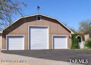 3931 E Schroeder Rd, Tucson, AZ 85739 photo 4