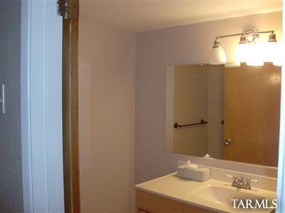 8433 Eli St, Tucson, AZ 85710 photo 18