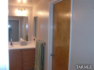 8433 Eli St, Tucson, AZ 85710 photo 5