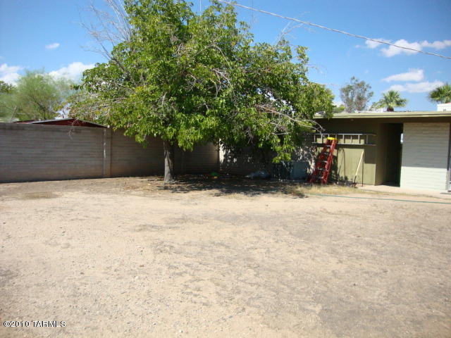210 E Hyde St, Tucson, AZ 85704 photo 11