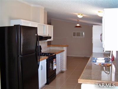 25235 E Comanche Trl, Benson, AZ 85602 photo 3