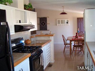 25235 E Comanche Trl, Benson, AZ 85602 photo 9