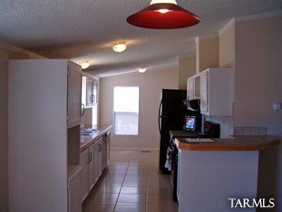 25235 E Comanche Trl, Benson, AZ 85602 photo 5