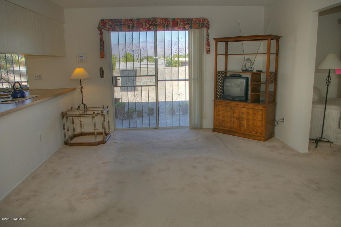 9241 E 8th St, Tucson, AZ 85710 photo 3