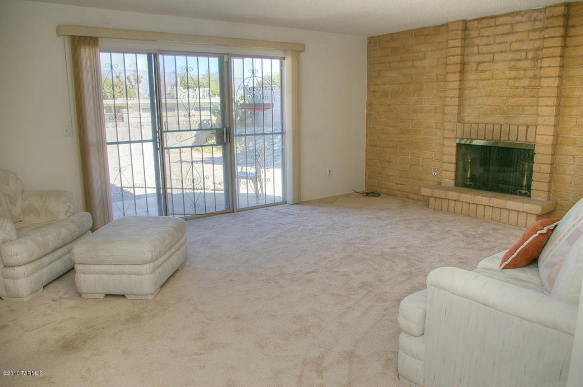 9241 E 8th St, Tucson, AZ 85710 photo 6