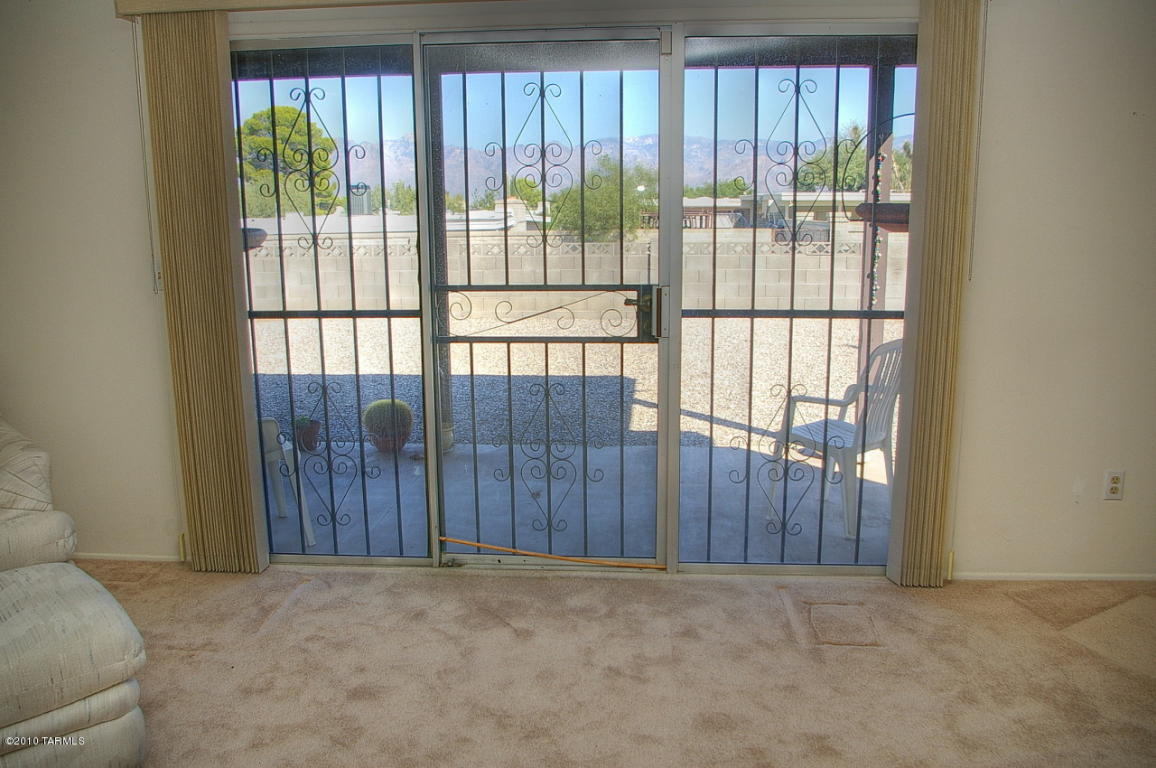 9241 E 8th St, Tucson, AZ 85710 photo 9