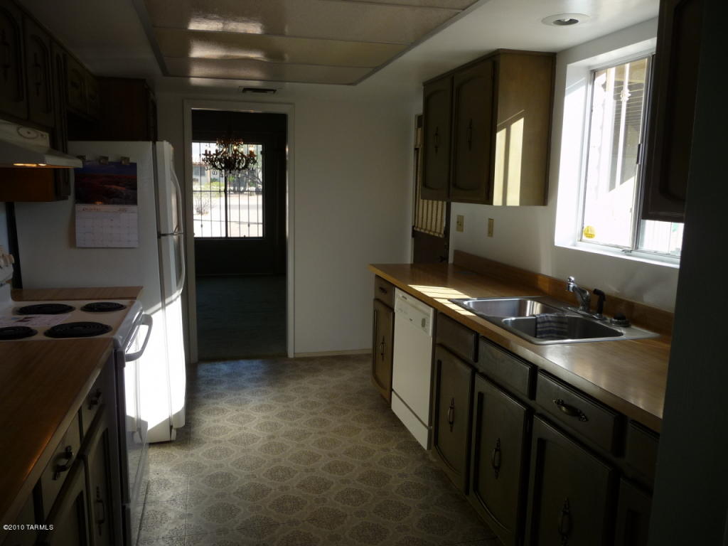 10630 E Rusty Spur, Tucson, AZ 85749 photo 6