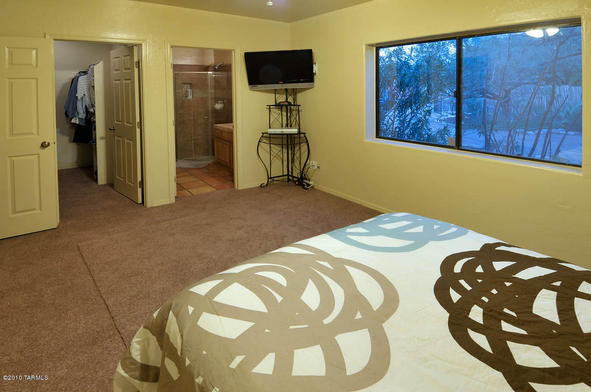 1352 E King Rd, Tucson, AZ 85719 photo 13