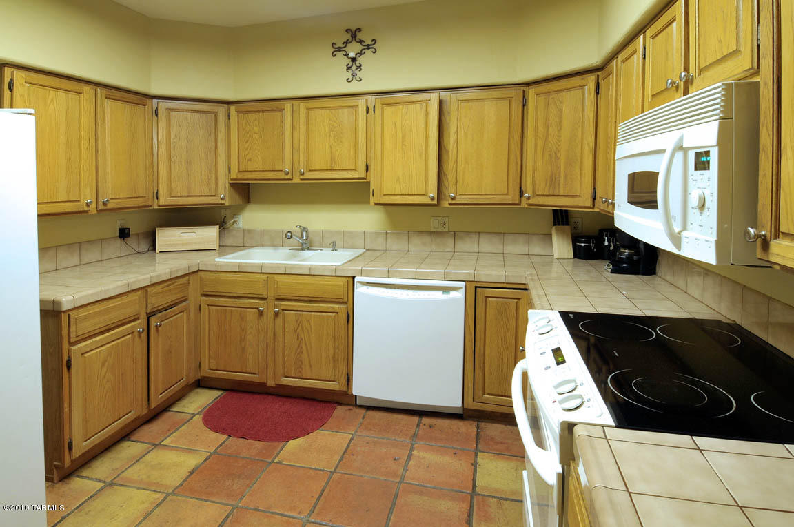 1352 E King Rd, Tucson, AZ 85719 photo 10