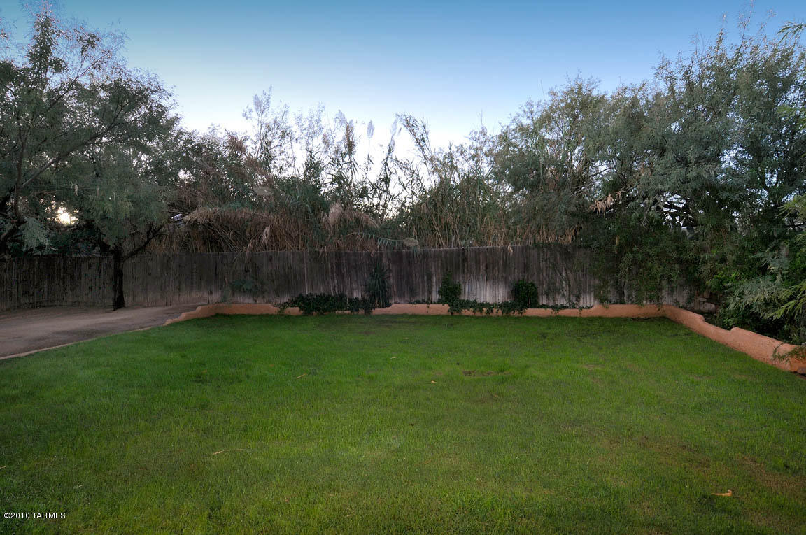 1352 E King Rd, Tucson, AZ 85719 photo 21