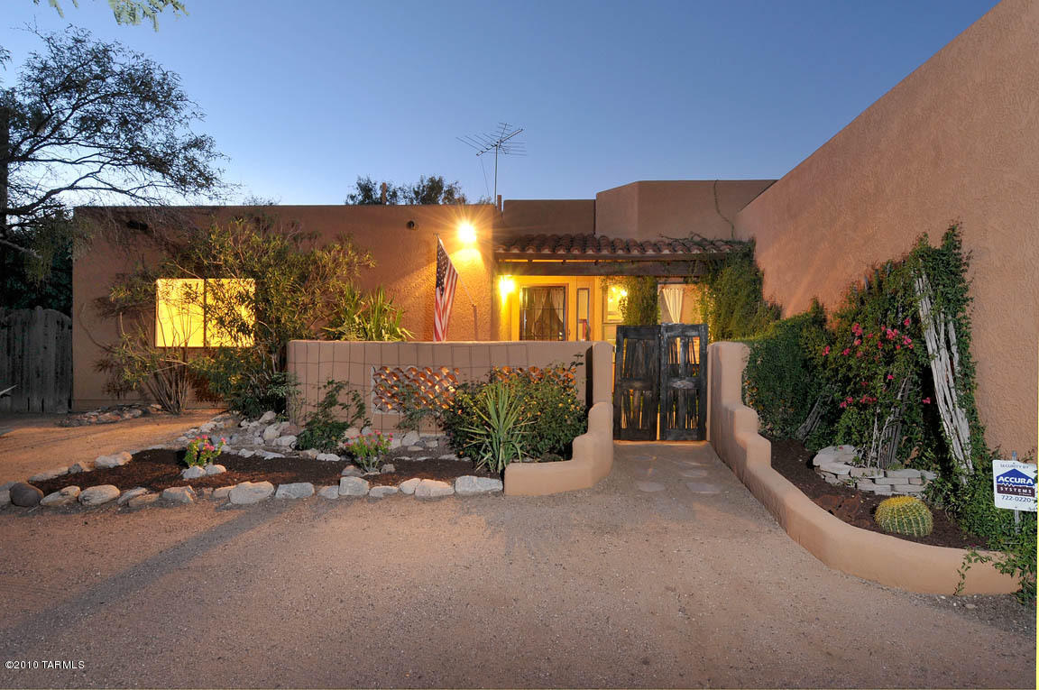 1352 E King Rd, Tucson, AZ 85719 photo 1